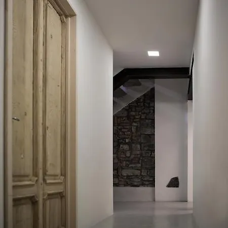Fontana Πανσιόν